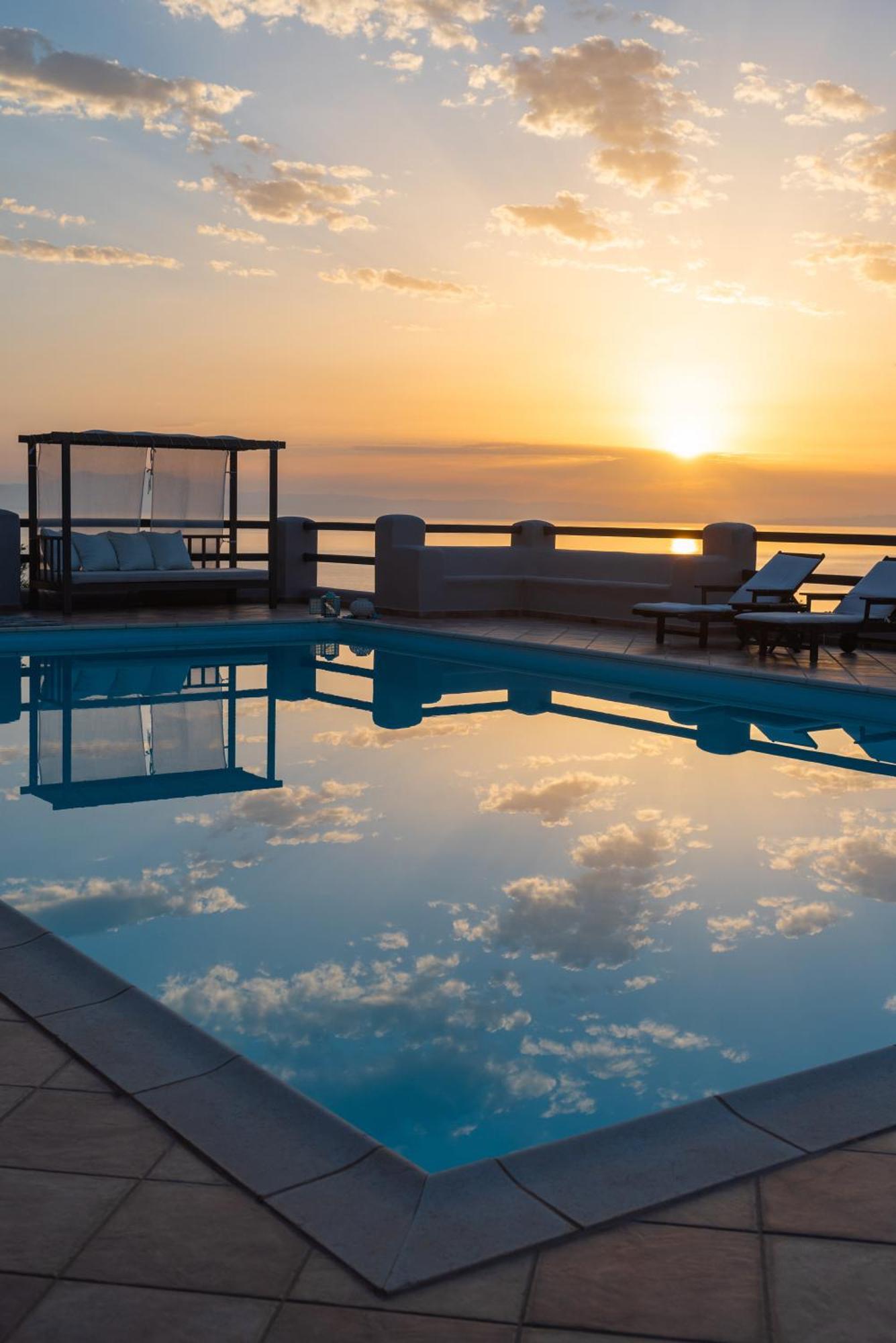 Apelon Tiritas Villas Leonidio Exterior photo